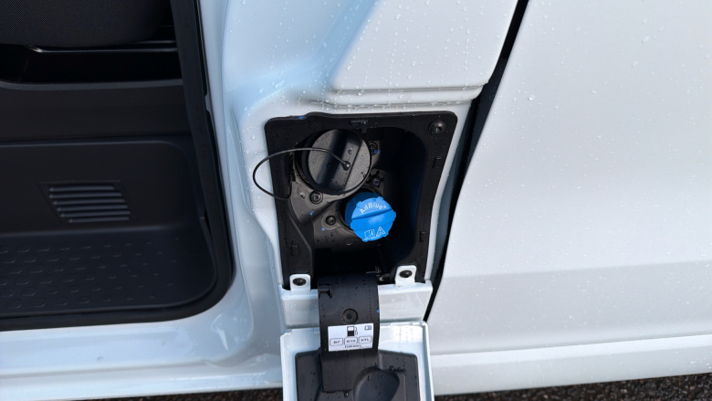 Renault Trafic Lwb Diesel LL30 Blue dCi 150 Extra [Safety] Crew Van